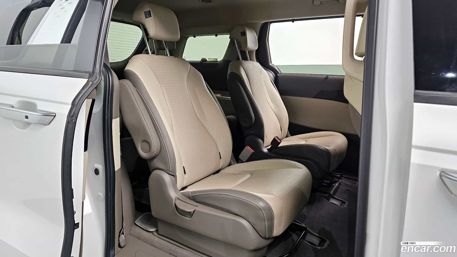 Canival Kia 2021.3-OPTION-016