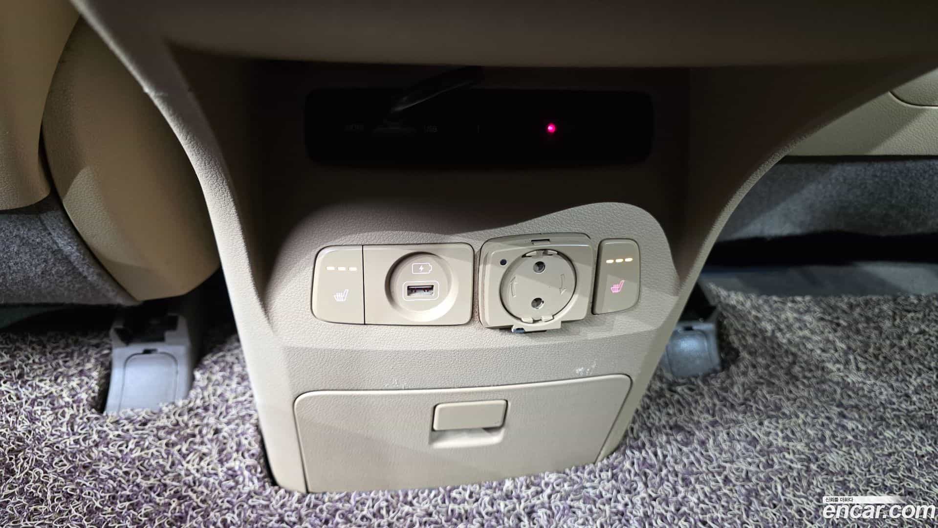 Canival Kia 2016.1-OPTION-021