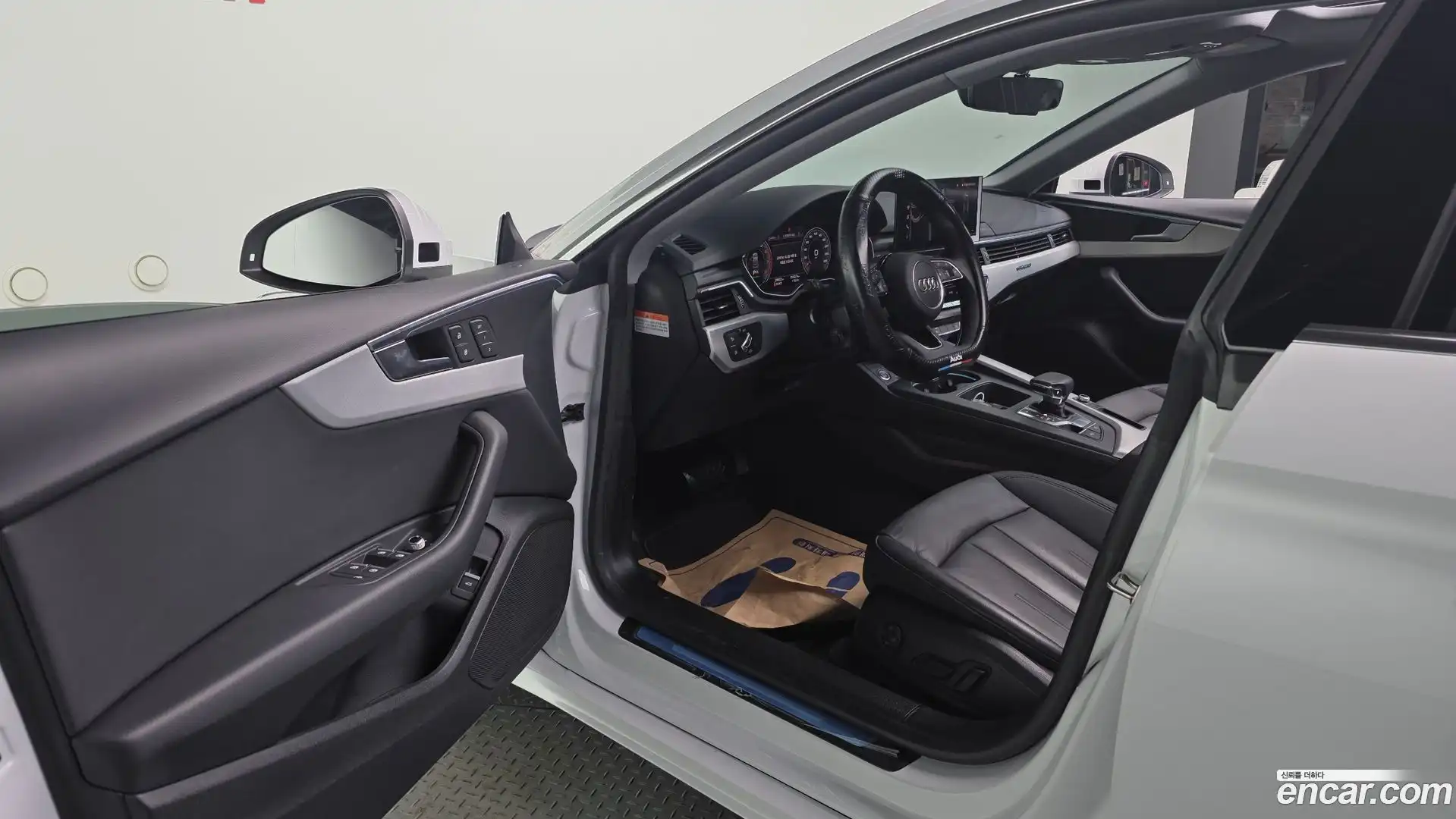 A5 Audi 2023.5-INNER-010