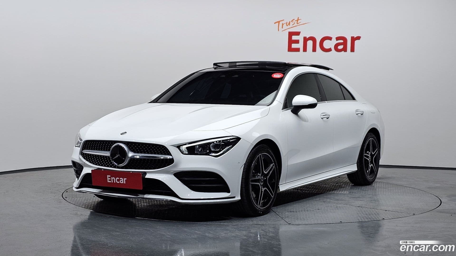 Main__Slider__Photo:CLA-Class Mercedes-Benz 2022.2-0