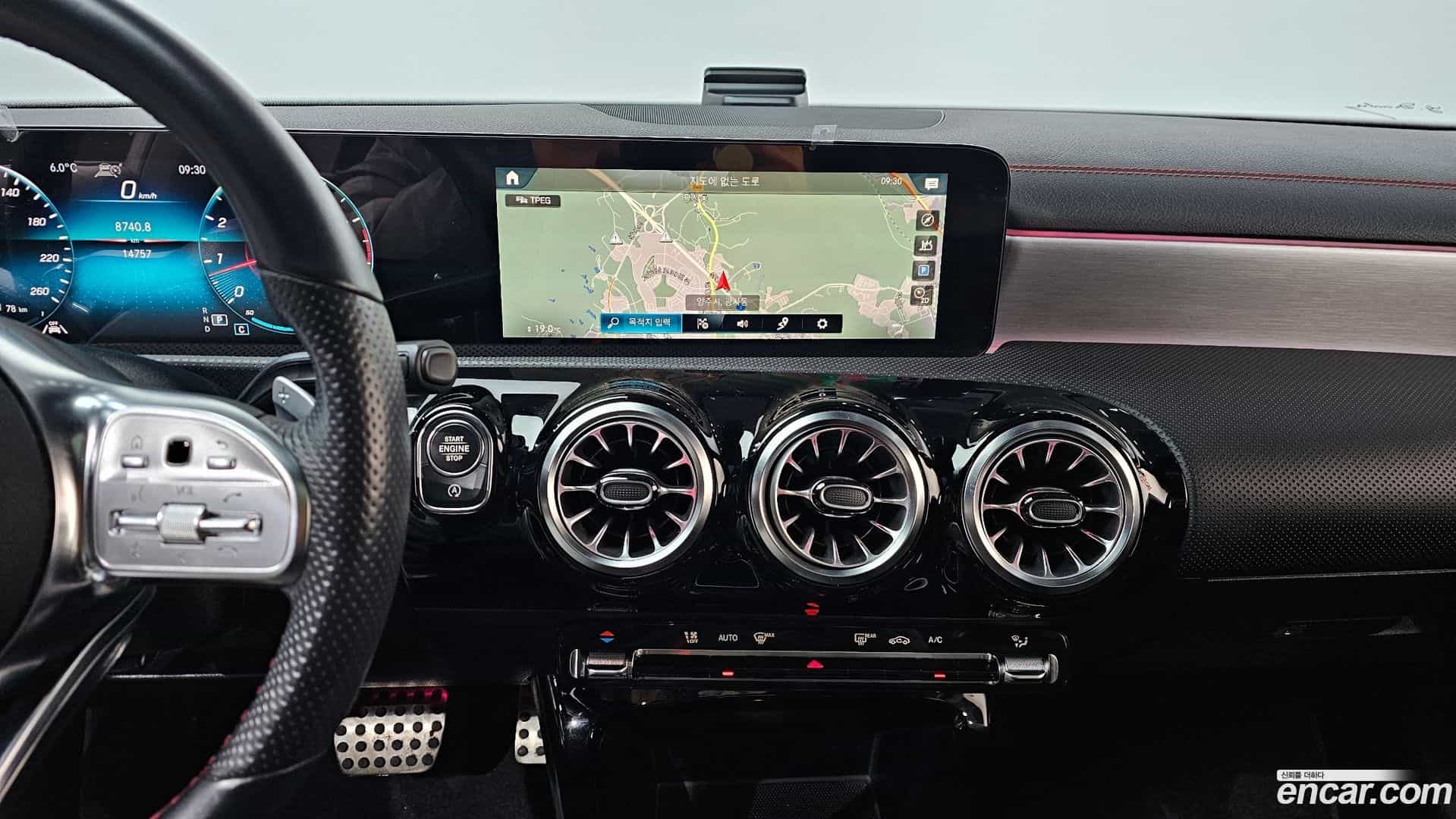 CLA-Class Mercedes-Benz 2022.2-OPTION-018
