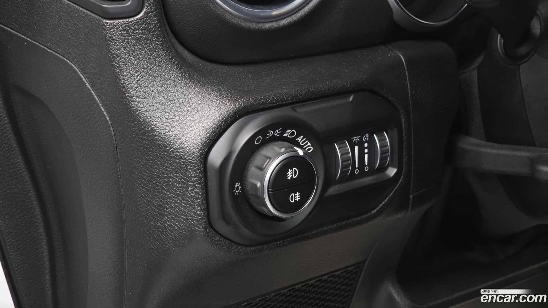 Wrangler Jeep 2019.11-OPTION-022