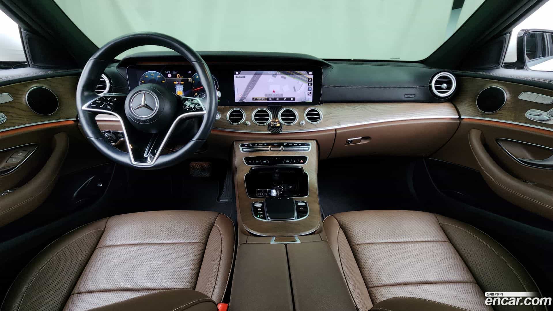 E-Class Mercedes-Benz 2020.11-INNER-007