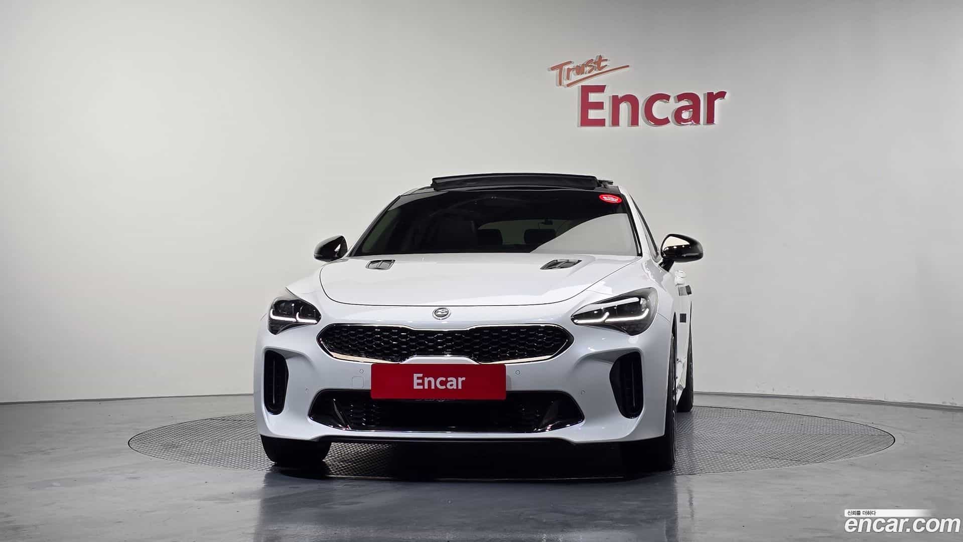 Stinger Kia 2018.0-OUTER-003