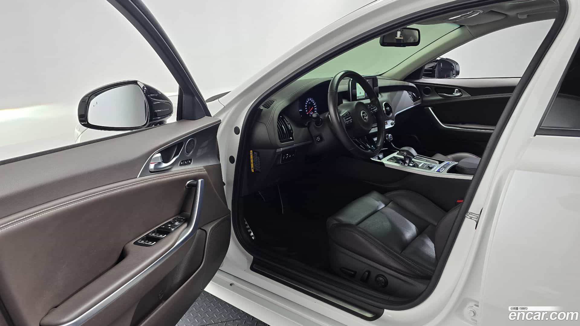 Stinger Kia 2018.0-INNER-010