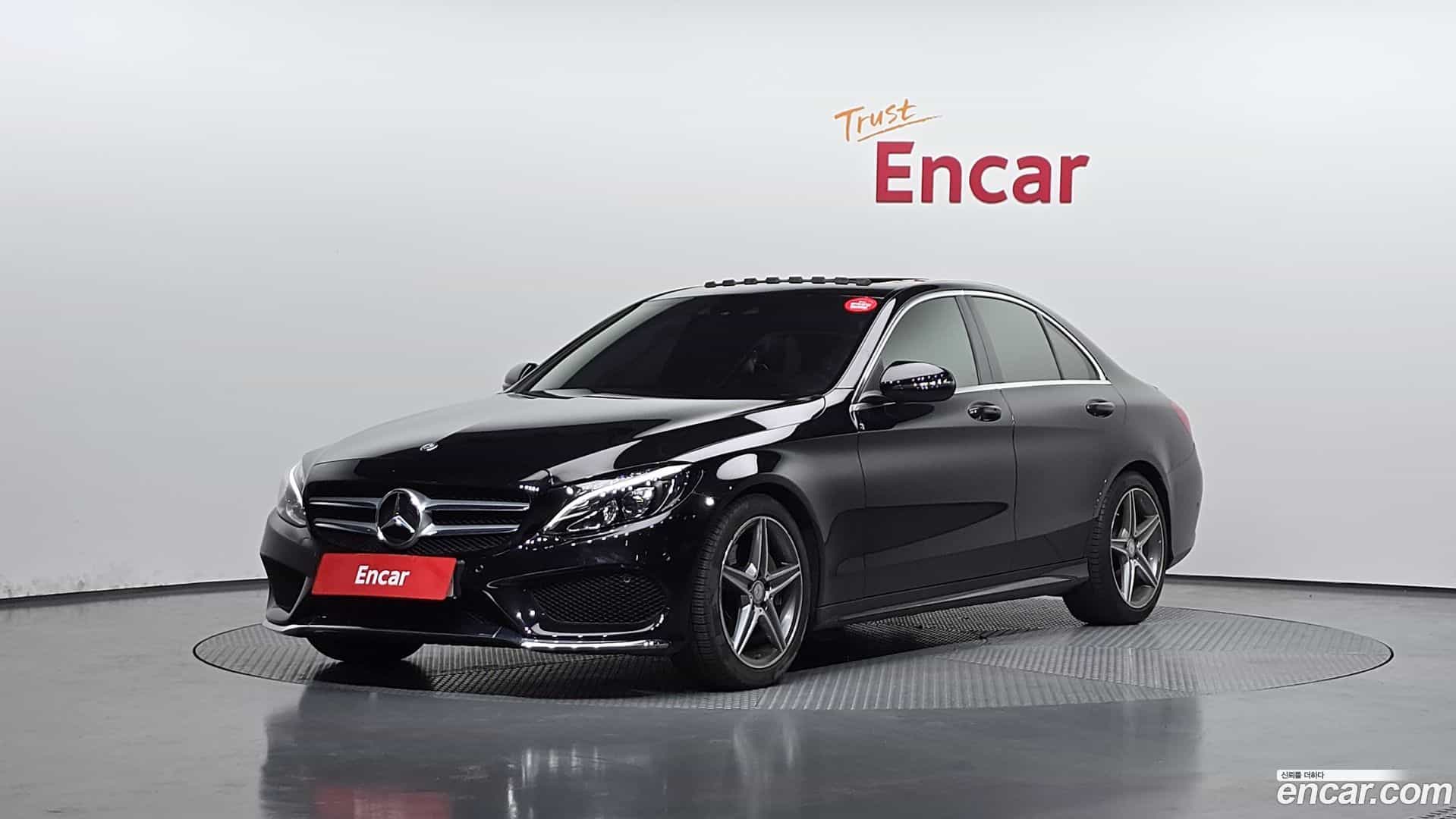 C-Class Mercedes-Benz 2017.0-OUTER-001