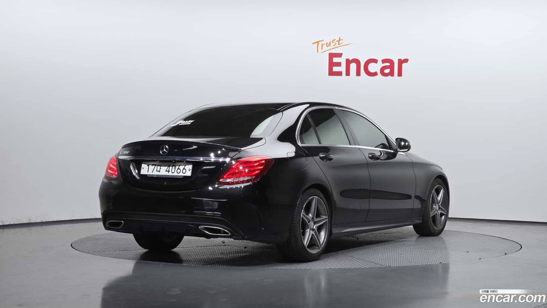 C-Class Mercedes-Benz 2017.0-OUTER-002
