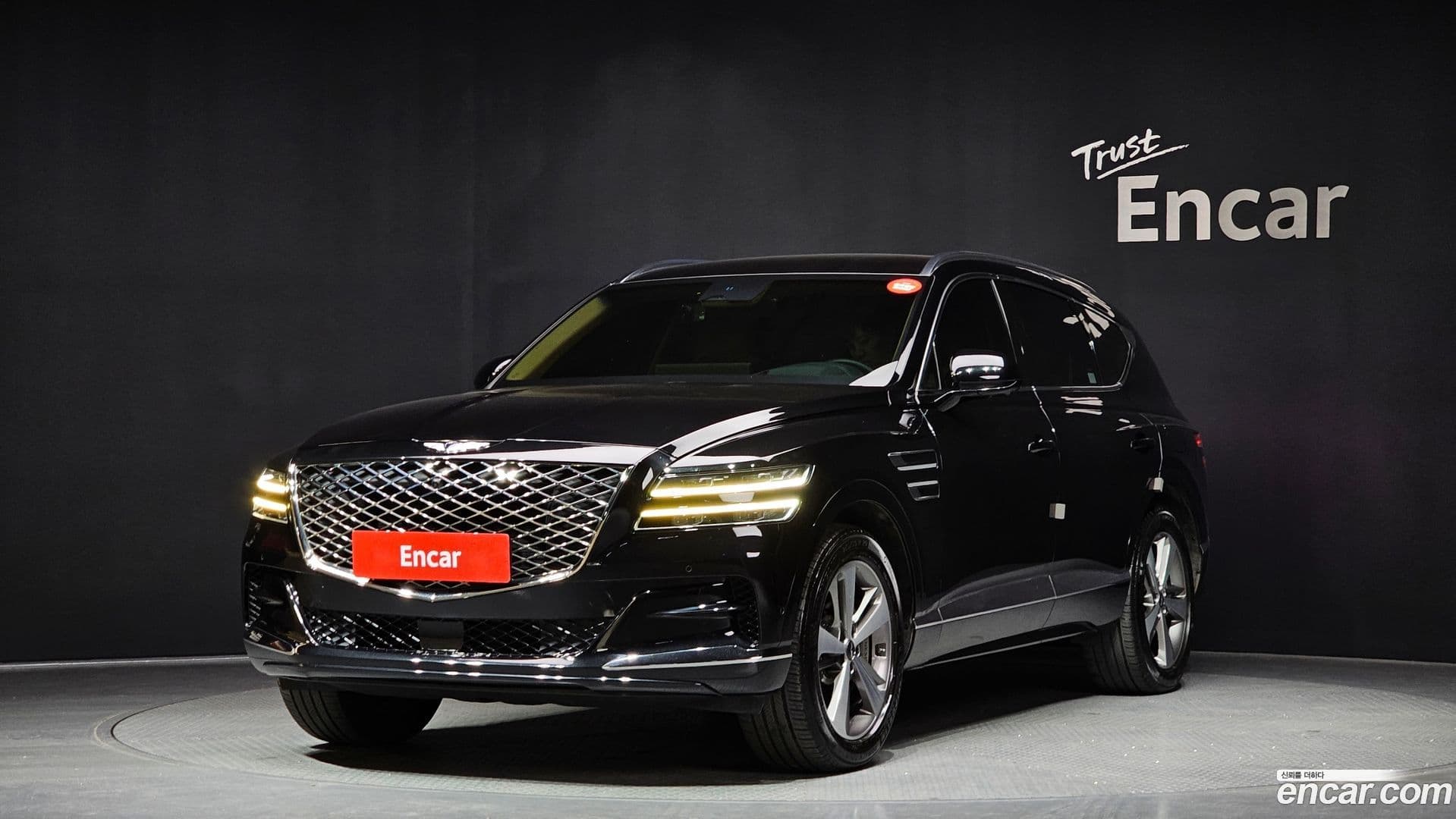 Main__Slider__Photo:GV80 Genesis 2022.2-0