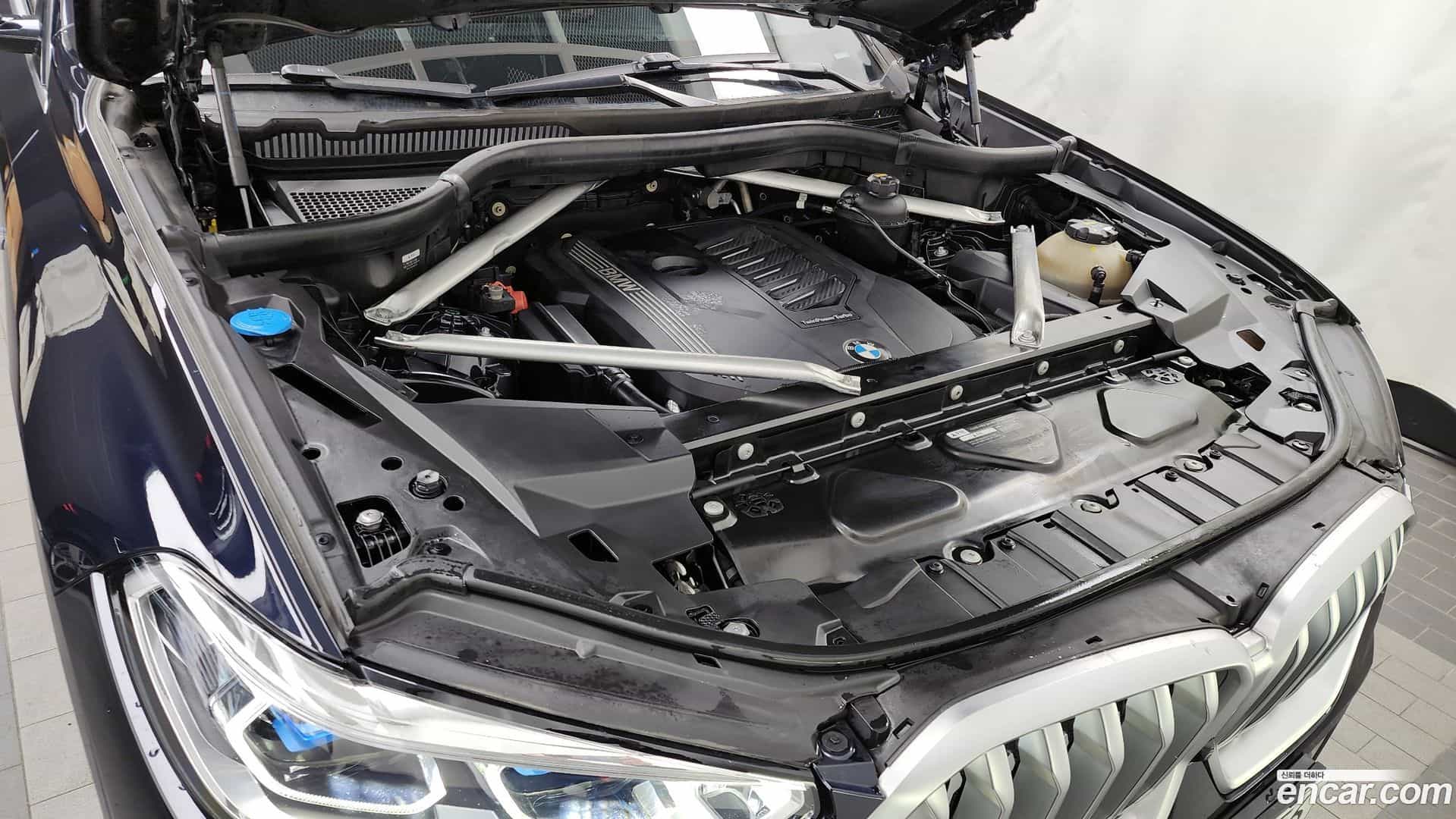 X6 BMW 2020.10-INNER-006