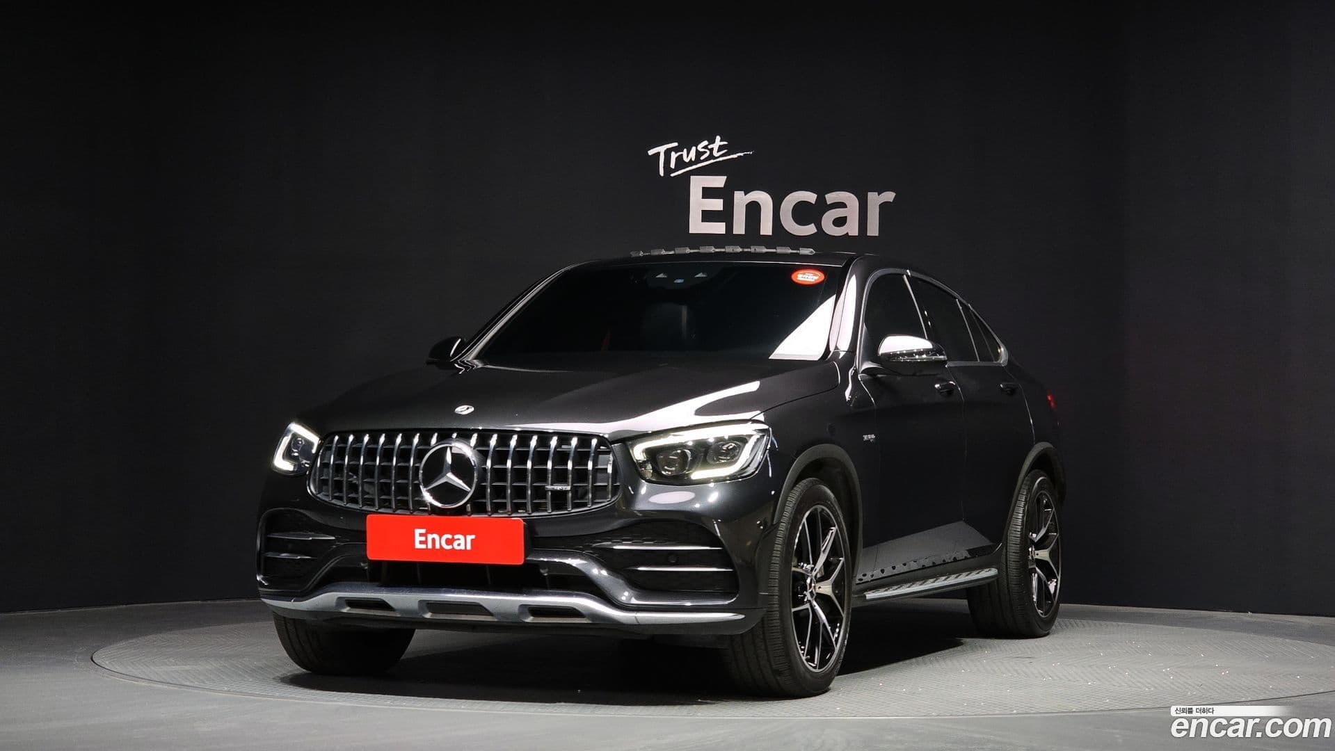 Main__Slider__Photo:GLC-Class Mercedes-Benz 2022.6-0