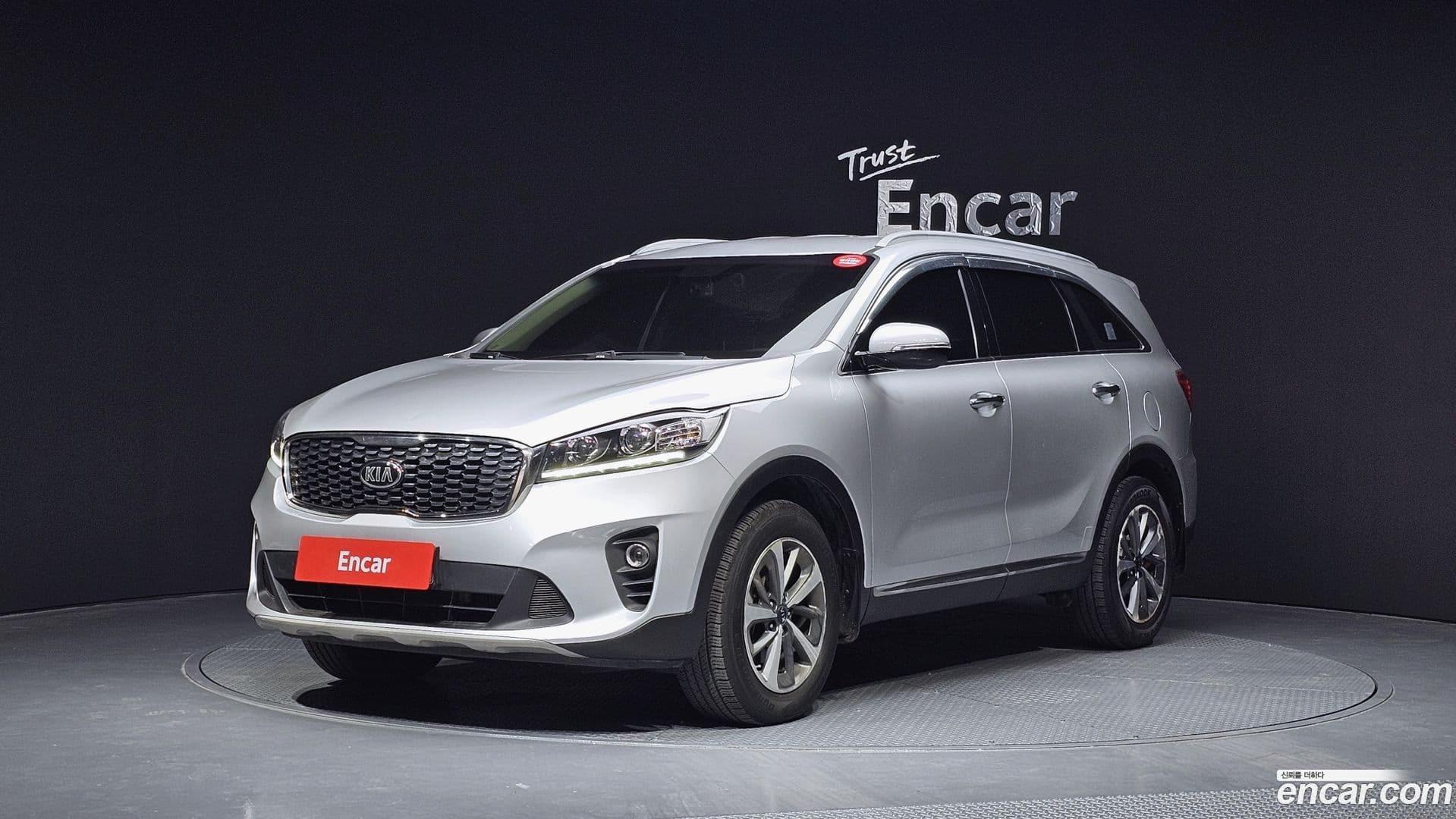 Main__Slider__Photo:Sorento Kia 2018.3-0