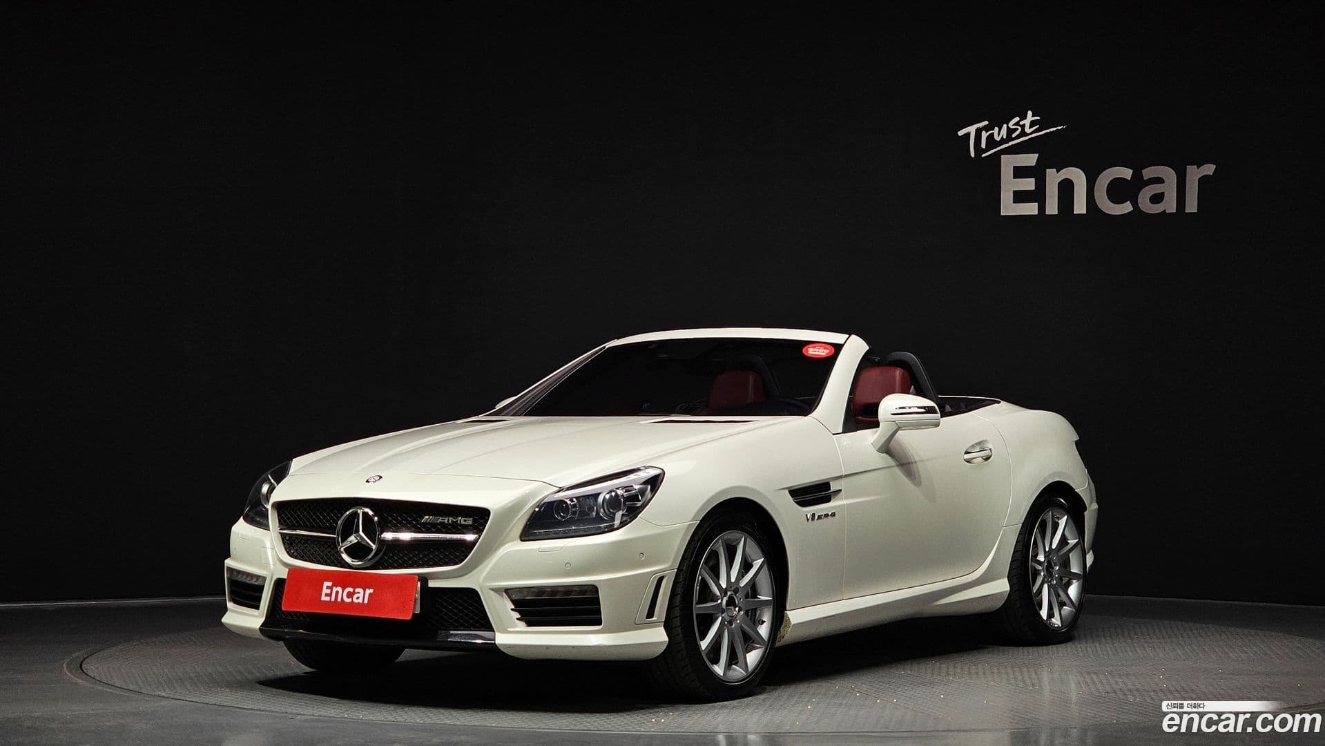 Main__Slider__Photo:SLK-Class Mercedes-Benz 2013.8-0