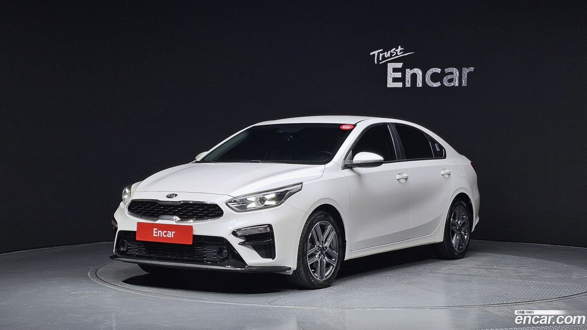 Main__Slider__Photo:K3 Kia 2018.9-0