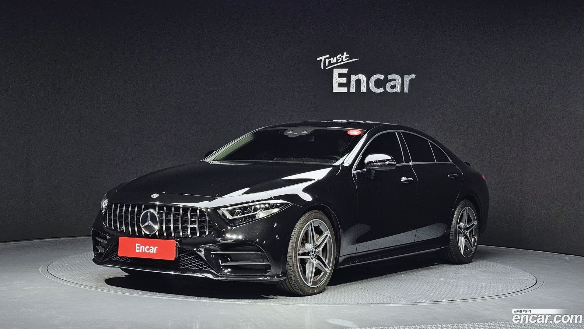 Main__Slider__Photo:CLS-Class Mercedes-Benz 2019.11-0