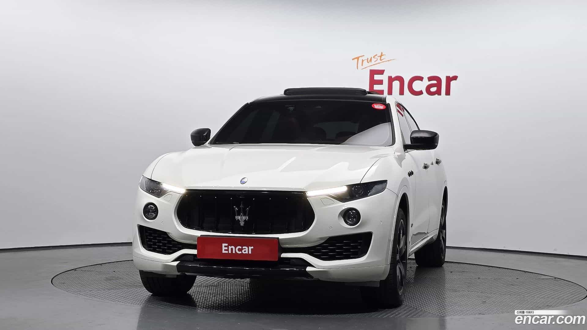 Levante Maserati 2017.1-OUTER-003