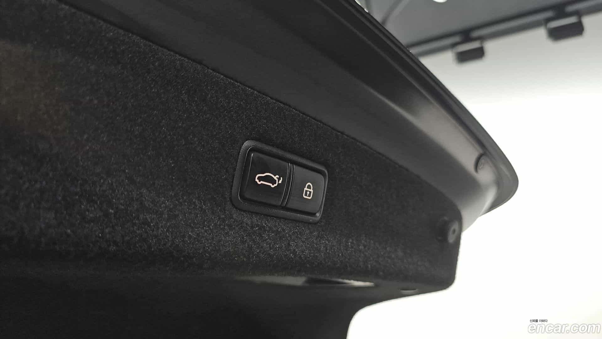 EQ900 Genesis 2018.9-OPTION-023