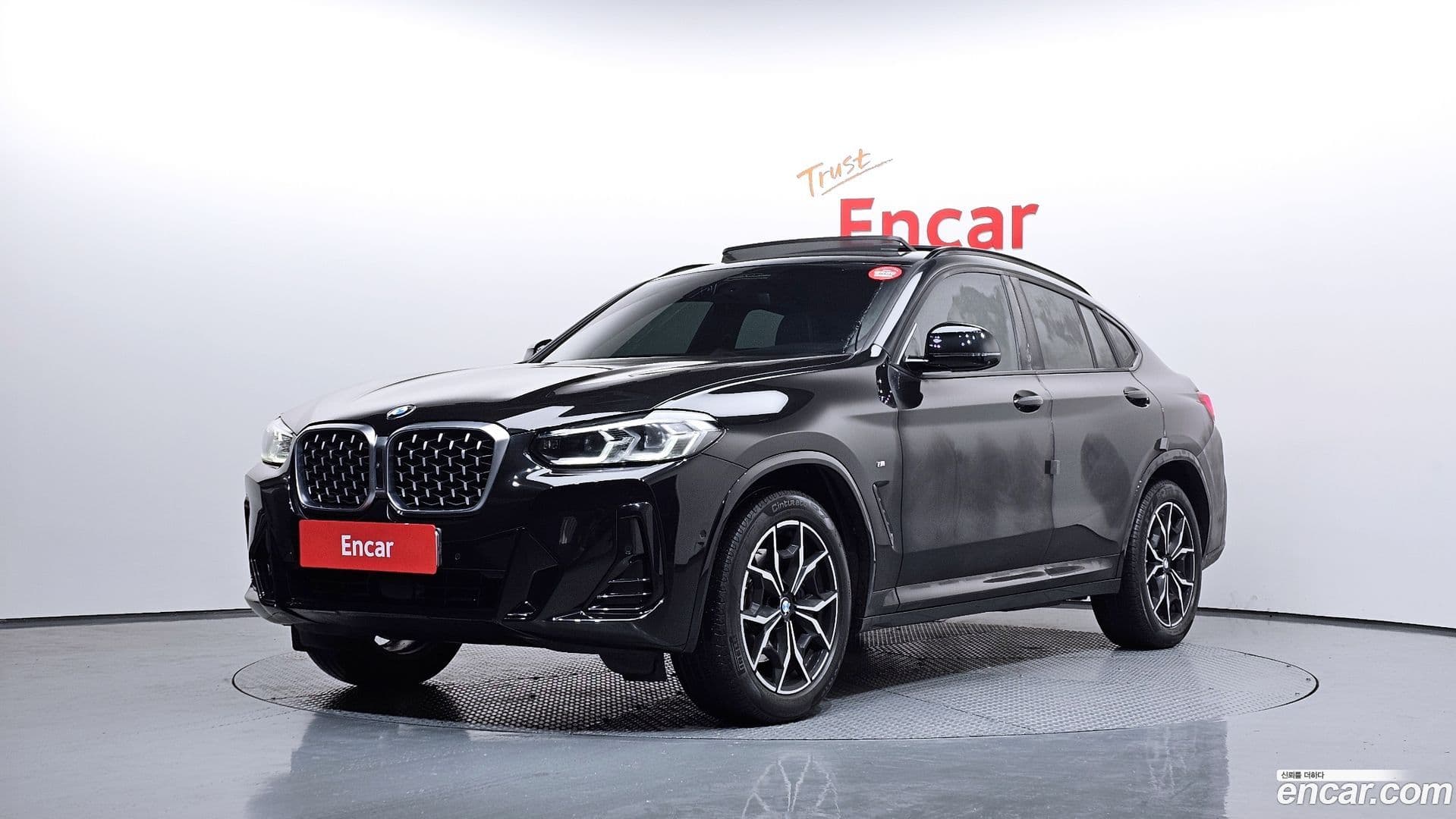 Main__Slider__Photo:X4 BMW 2024.0-0