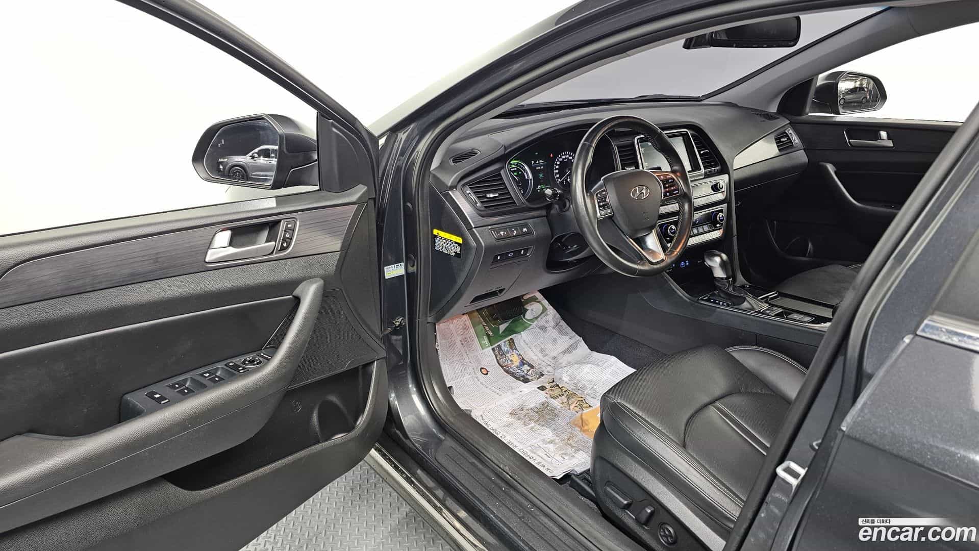 Sonata Hyundai 2017.5-INNER-010