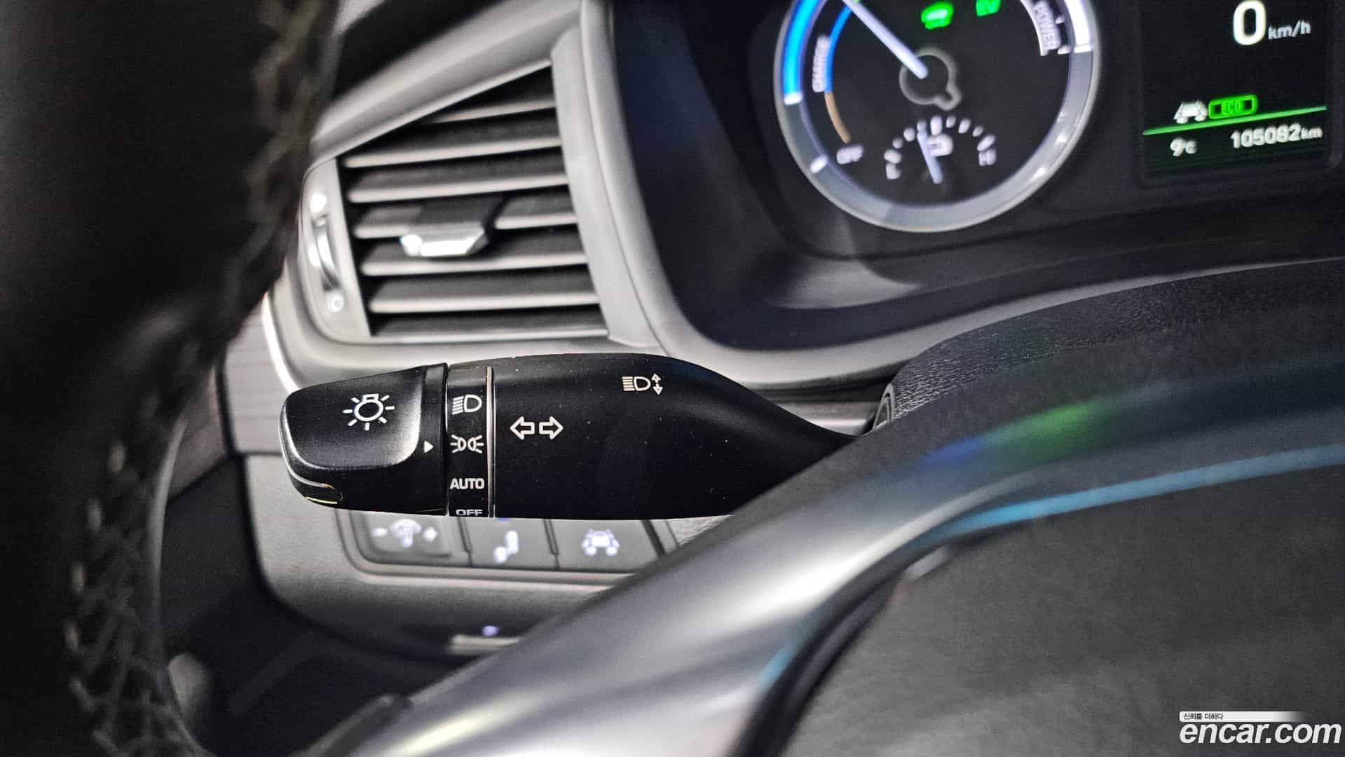 Sonata Hyundai 2017.5-OPTION-019