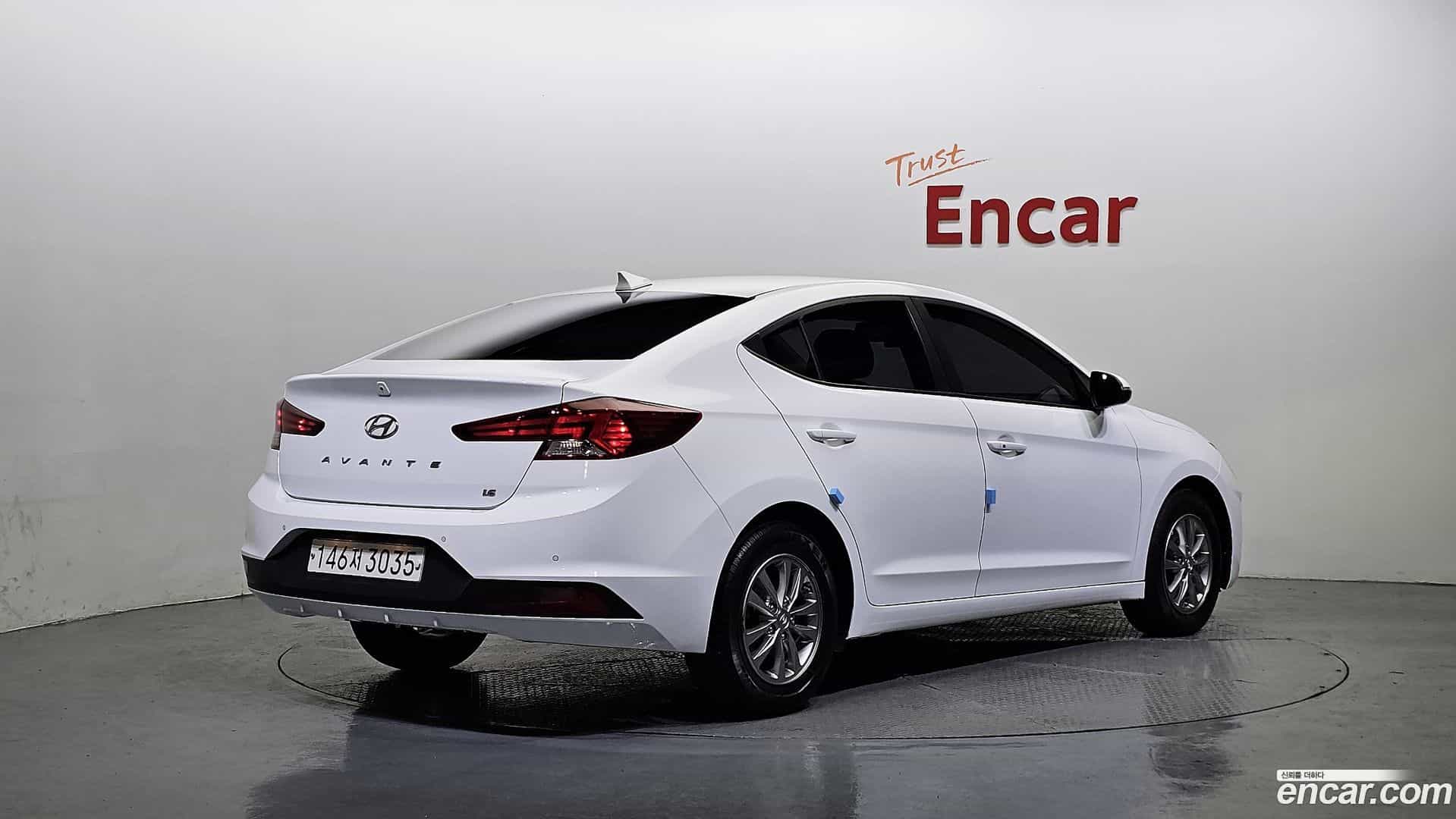 AVANTE Hyundai 2019.4-OUTER-002