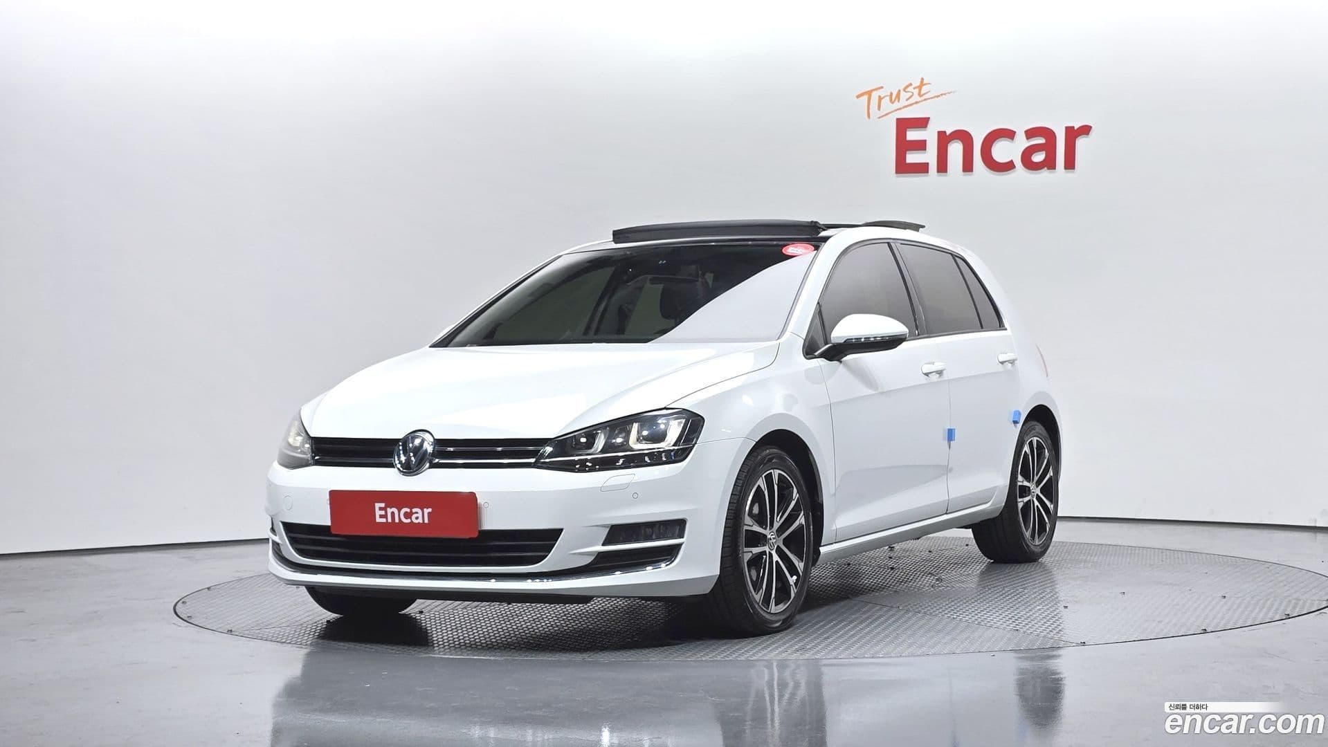 Main__Slider__Photo:Golf Volkswagen 2014.11-0
