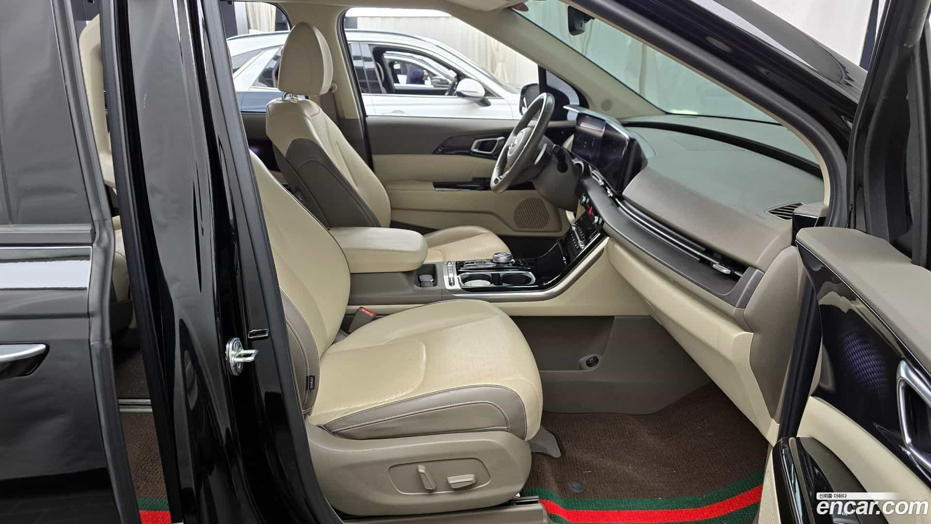 Canival Kia 2021.4-OPTION-015
