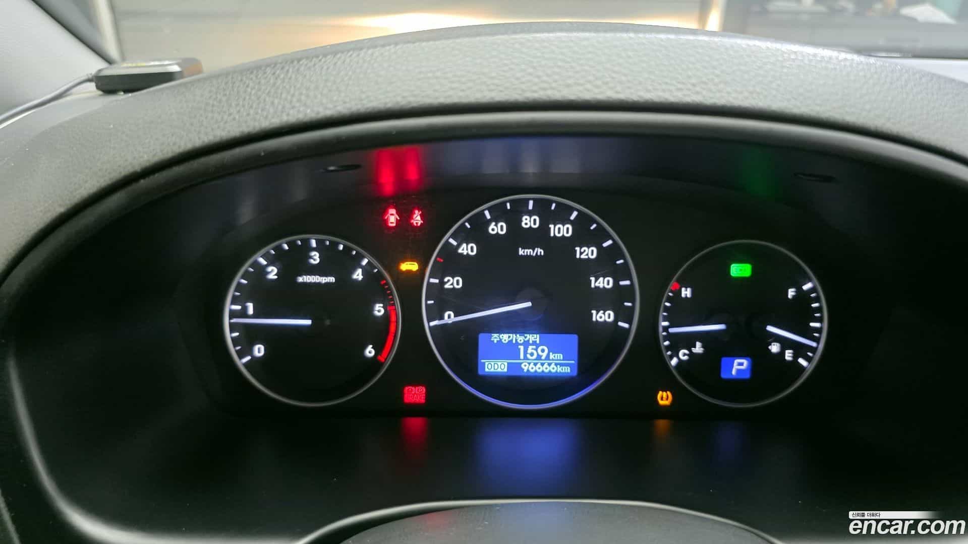 Starex Hyundai 2018.9-INNER-008