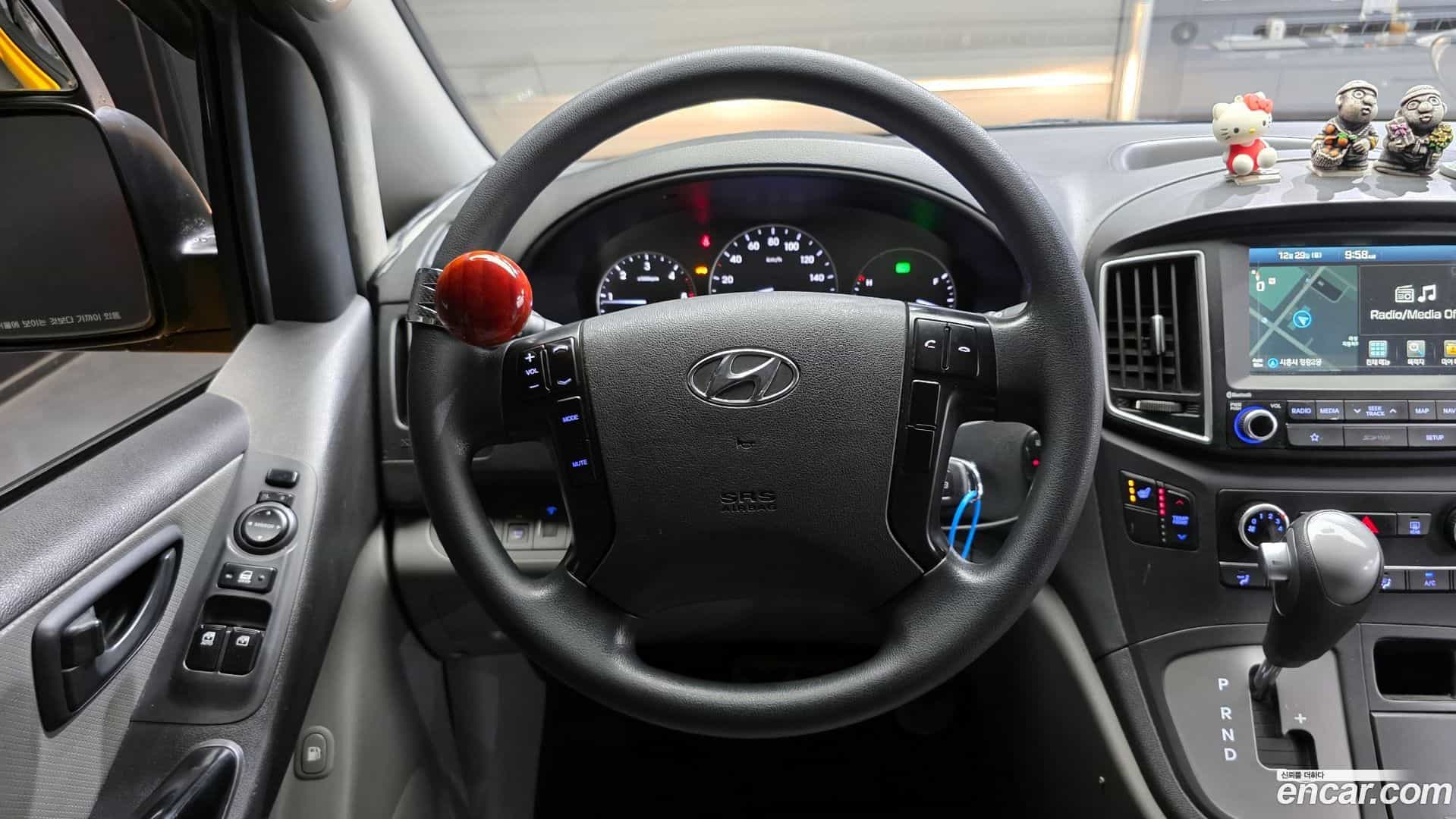 Starex Hyundai 2018.9-OPTION-017