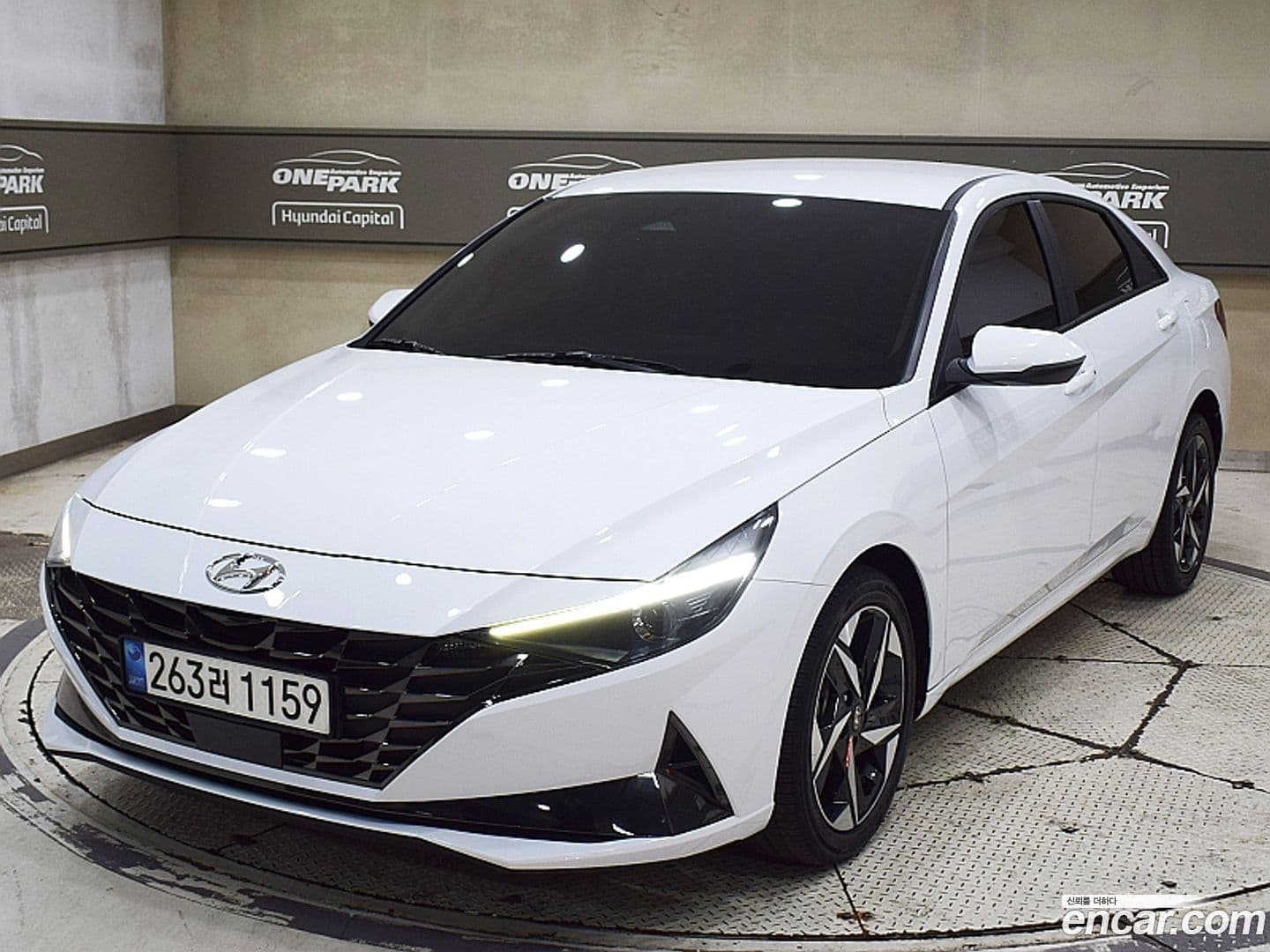 Main__Slider__Photo:AVANTE Hyundai 2021.11-0