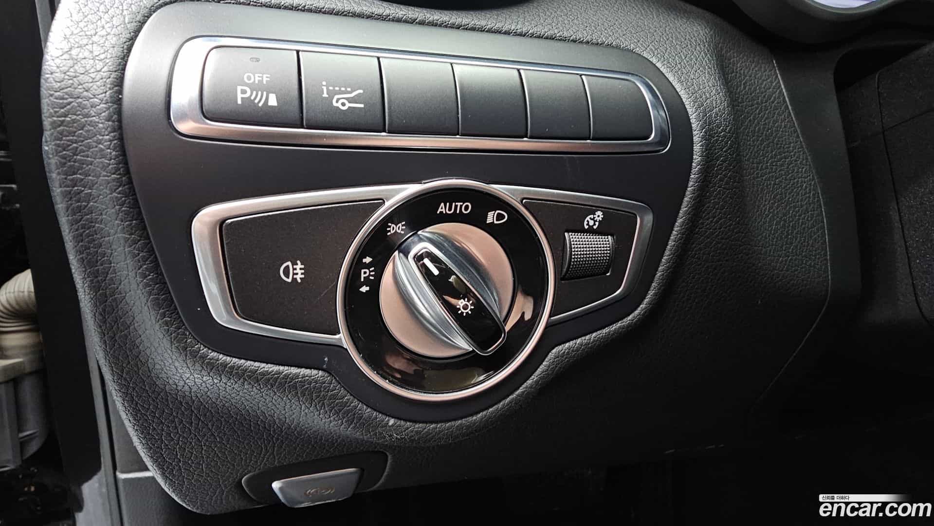 C-Class Mercedes-Benz 2017.2-OPTION-017