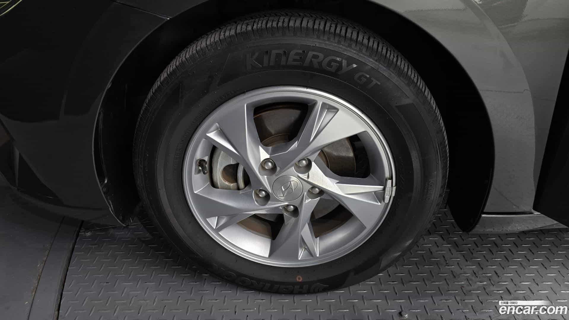 AVANTE Hyundai 2021.9-OUTER-005