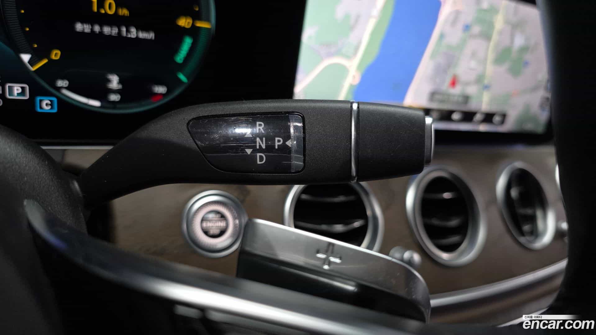 E-Class Mercedes-Benz 2022.1-INNER-009