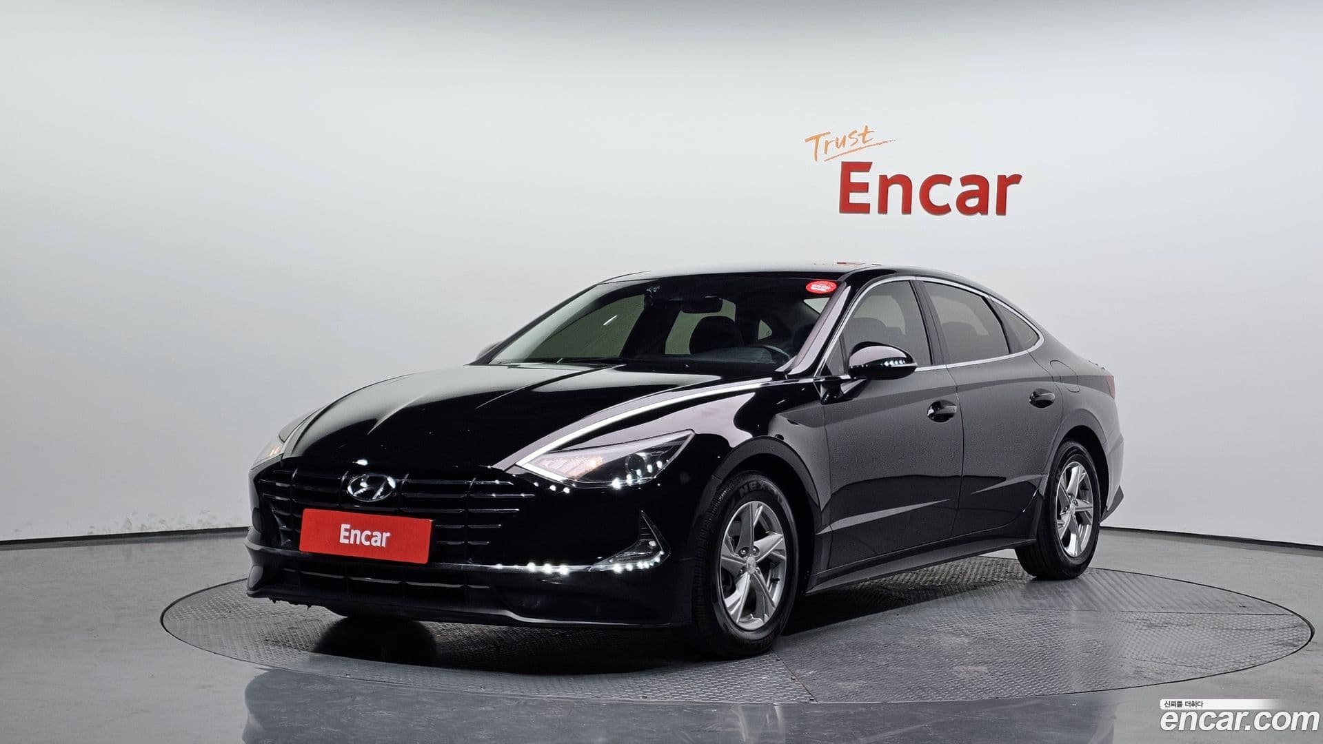 Main__Slider__Photo:Sonata Hyundai 2020.8-0