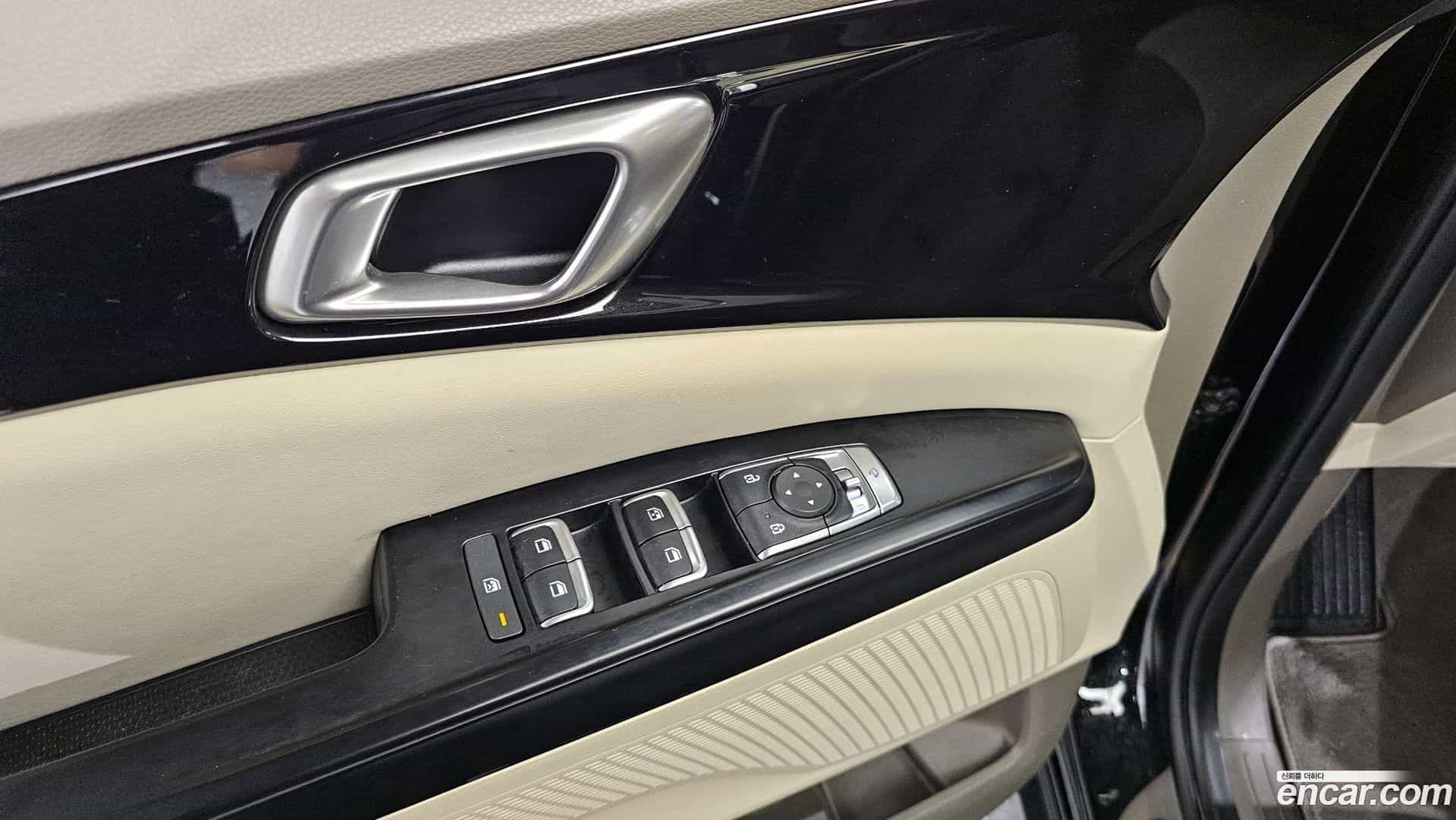 Canival Kia 2023.4-OPTION-018