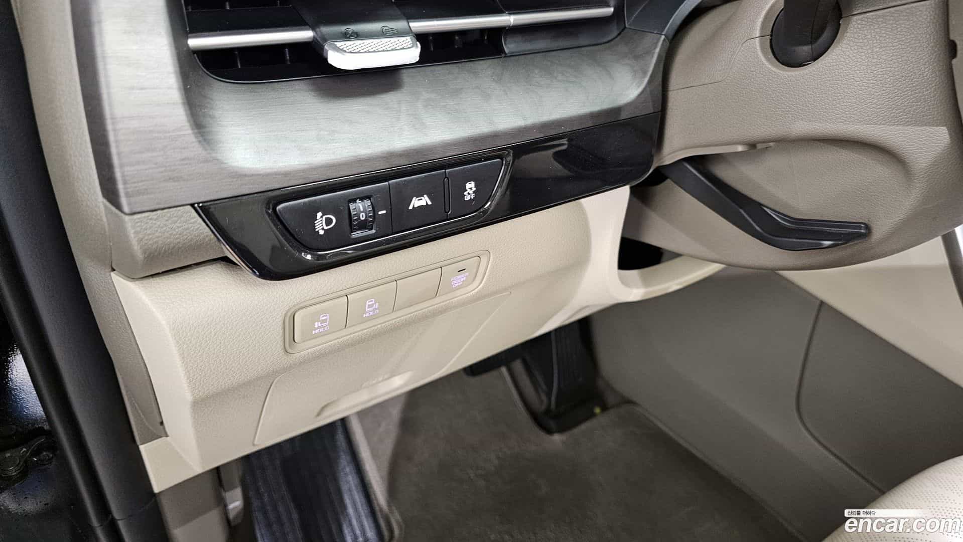 Canival Kia 2023.4-OPTION-019