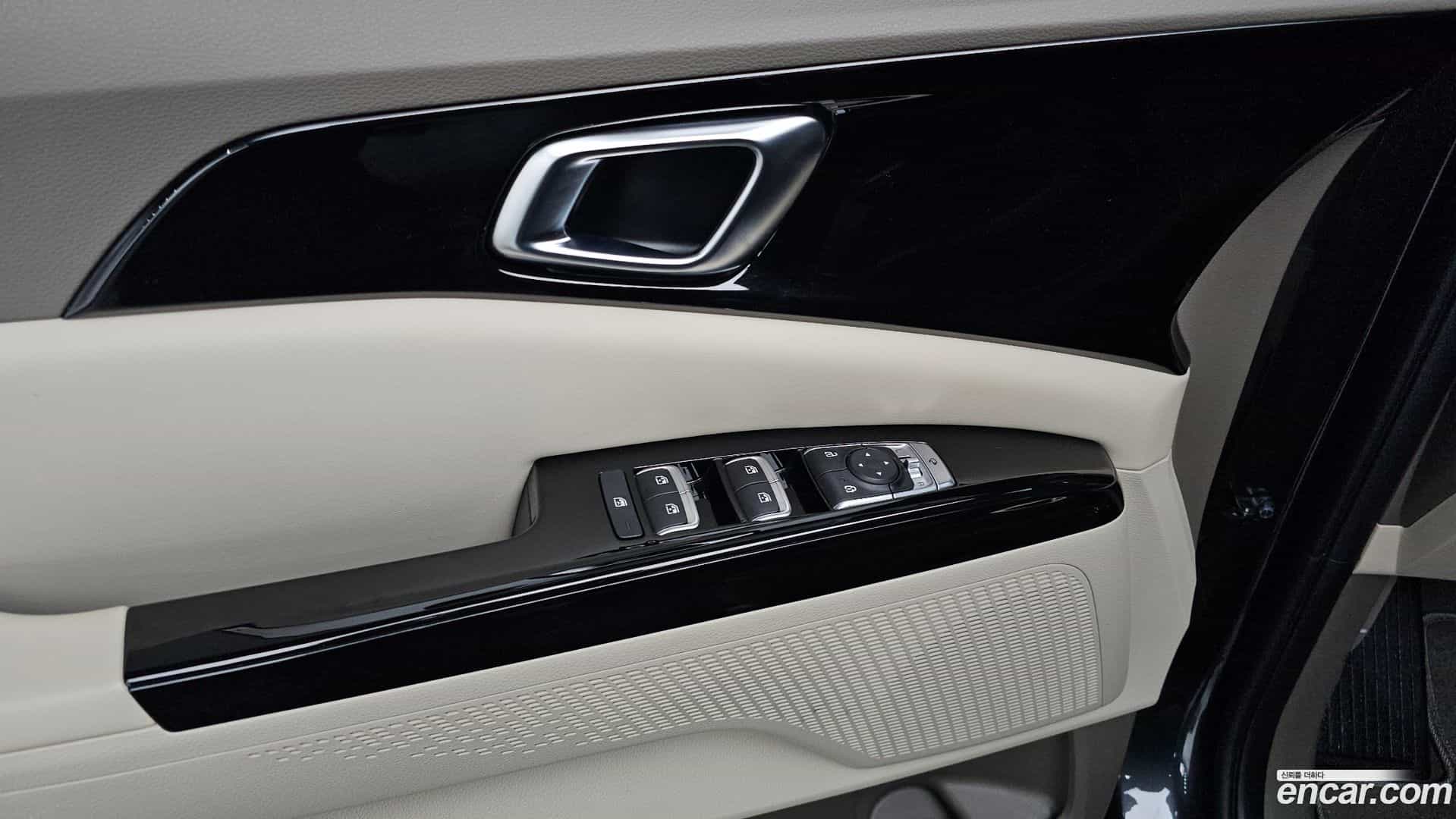 Canival Kia 2023.0-OPTION-021