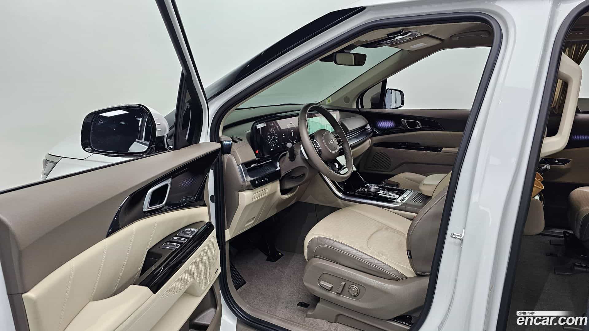 Canival Kia 2023.3-OPTION-015