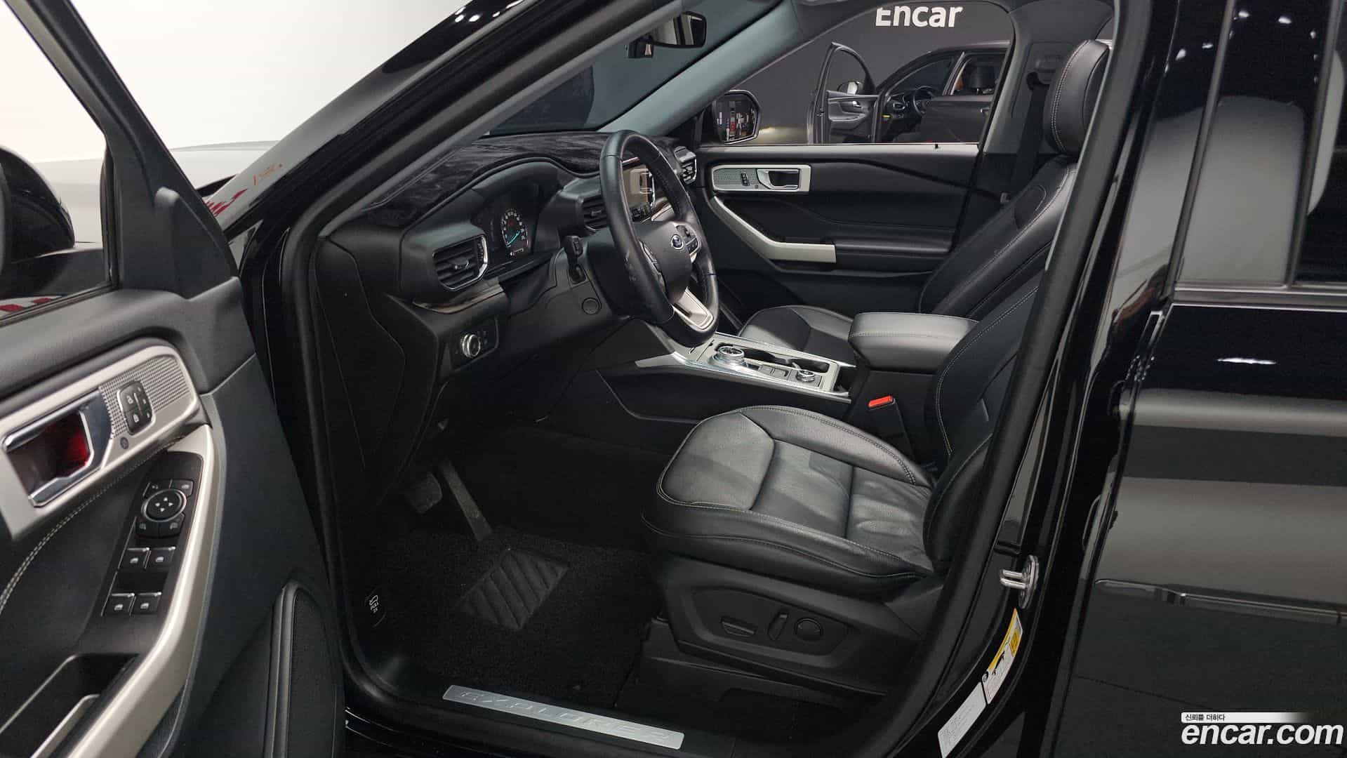 Explorer Ford 2021.4-OPTION-015