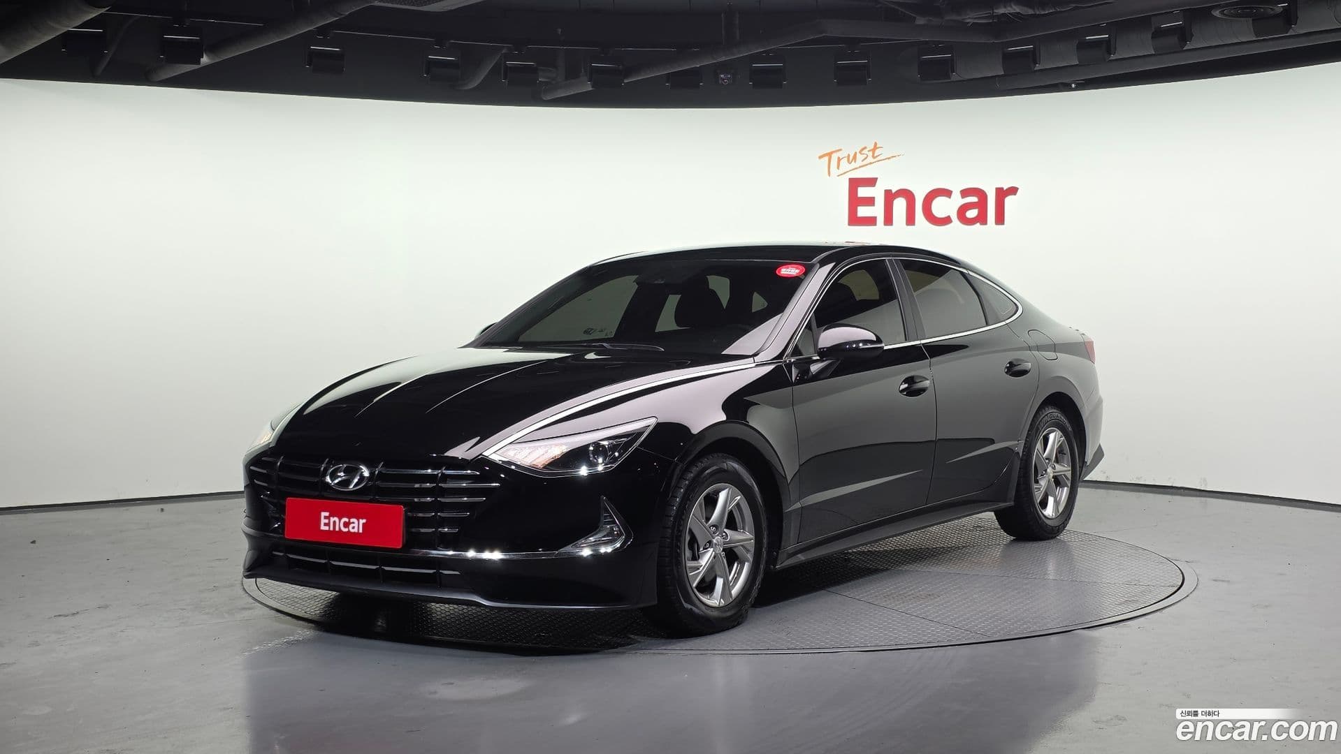 Main__Slider__Photo:Sonata Hyundai 2019.9-0