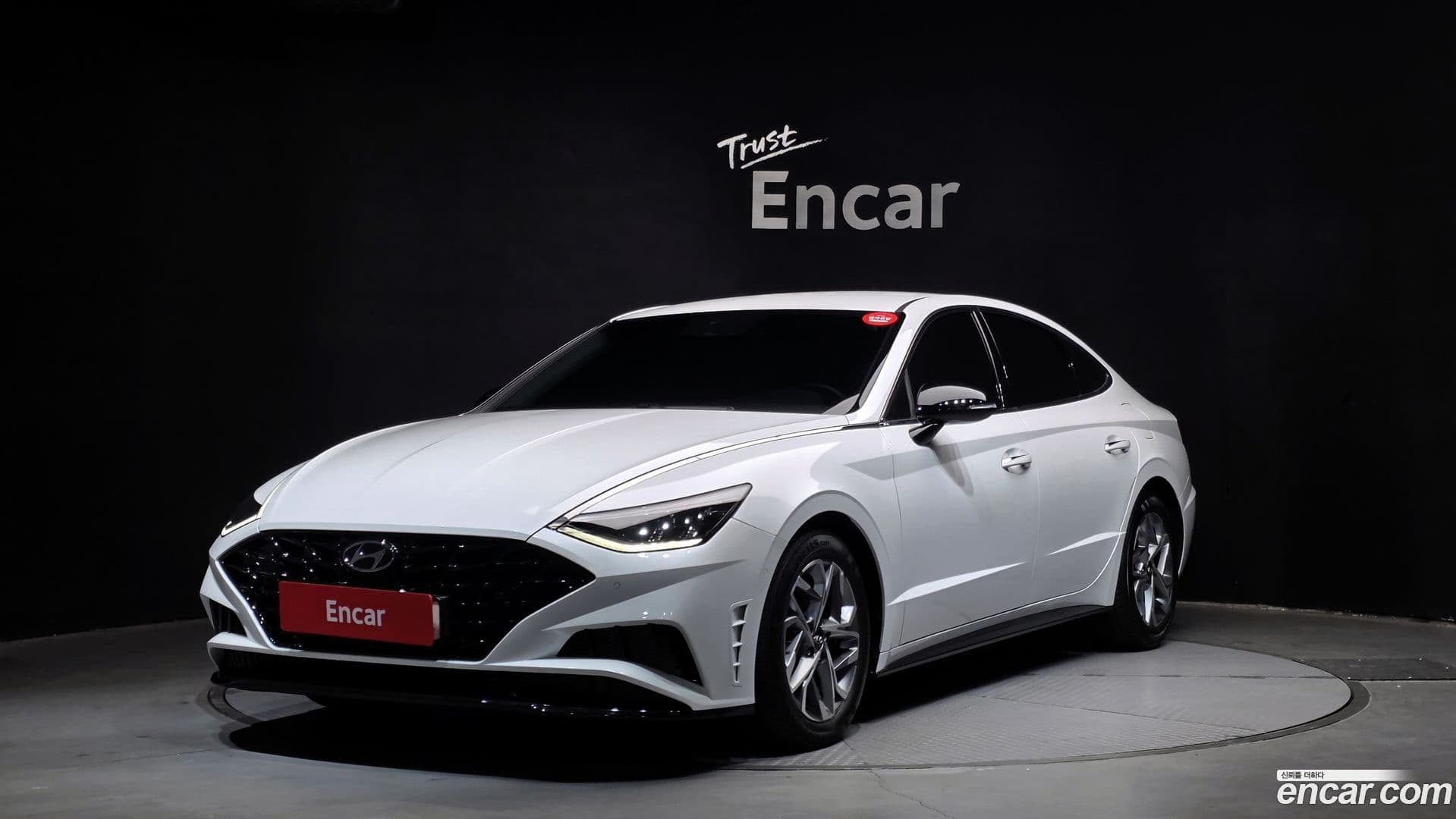 Main__Slider__Photo:Sonata Hyundai 2022.5-0