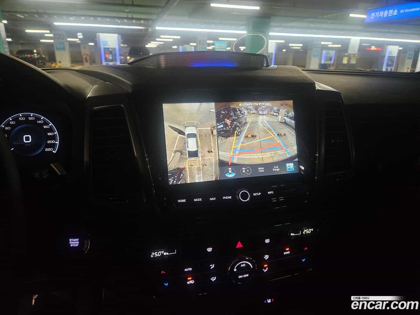 Rexton KG Mobility 2022.1-INNER-010