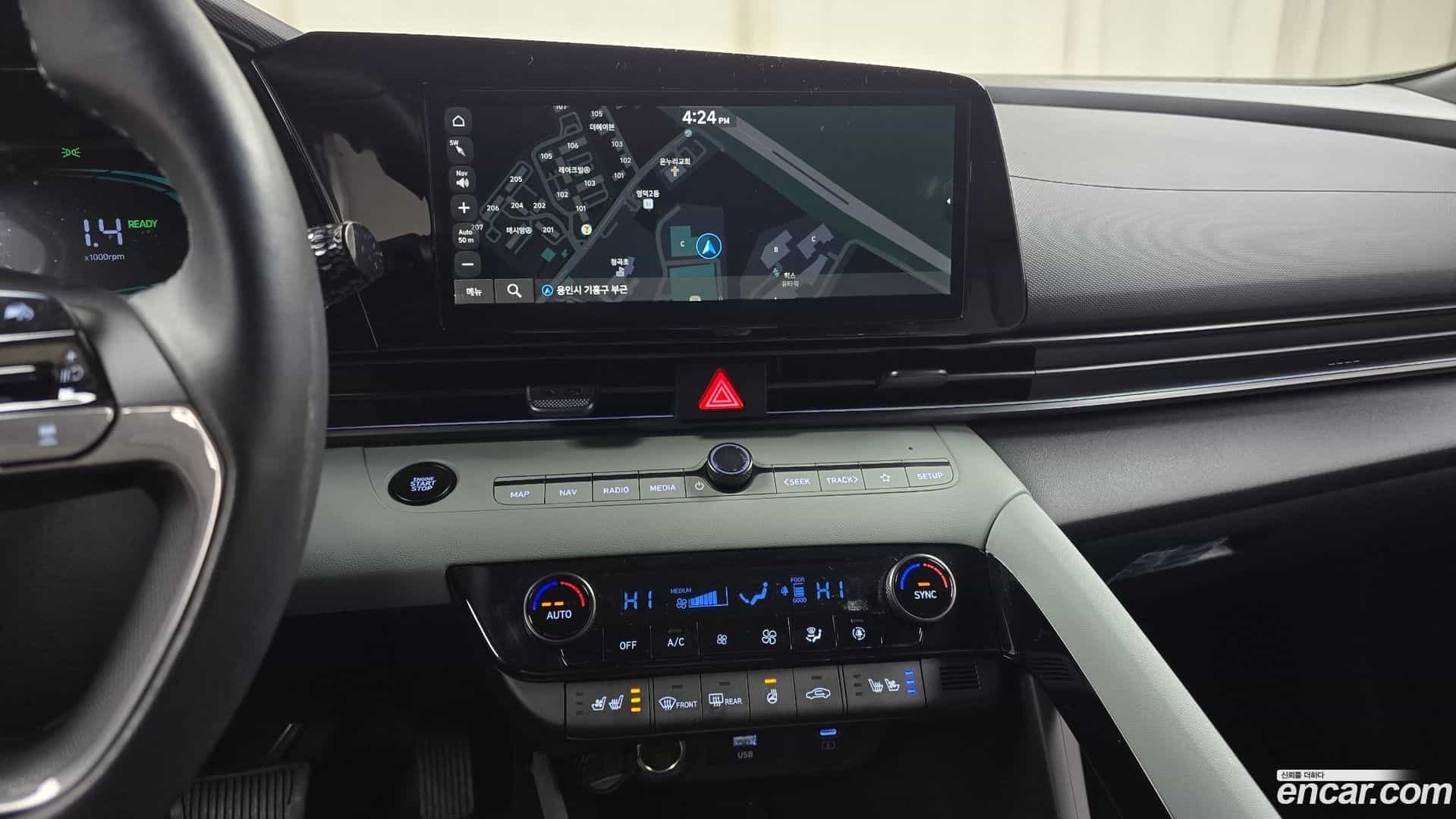 AVANTE Hyundai 2024.4-OPTION-019