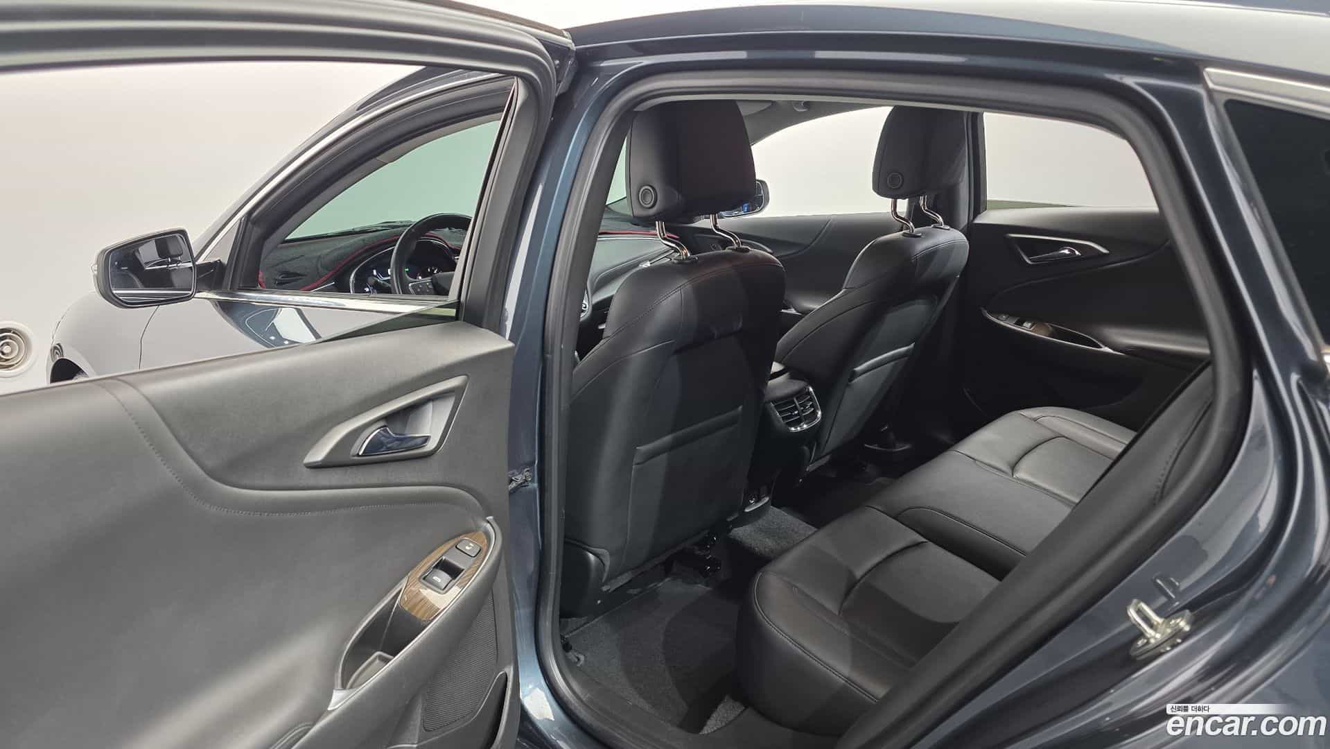 Malibu Chevrolet 2020.6-OPTION-021