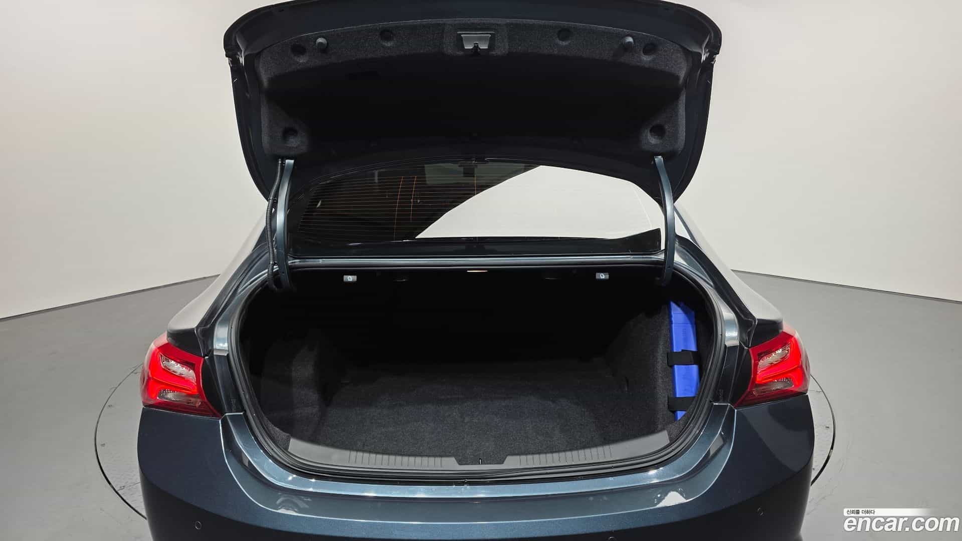 Malibu Chevrolet 2020.6-OPTION-024