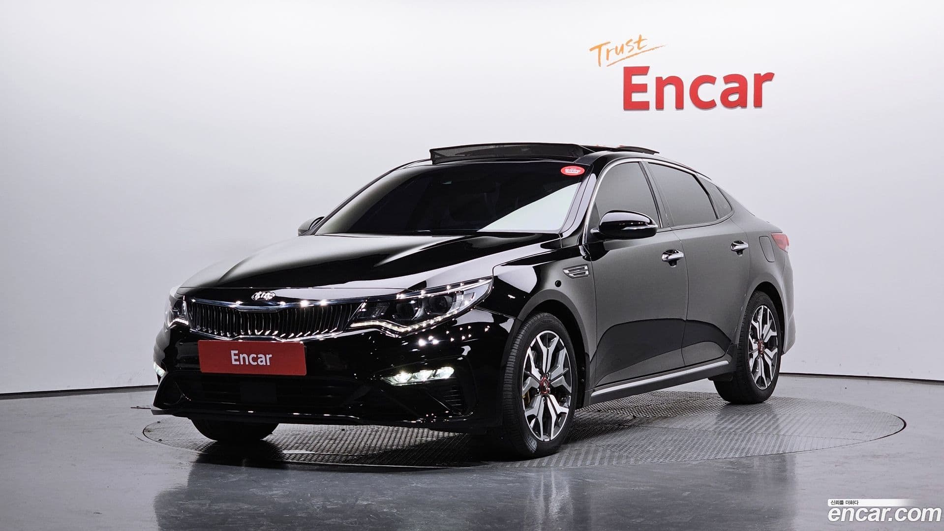 Main__Slider__Photo:K5 Kia 2018.7-0