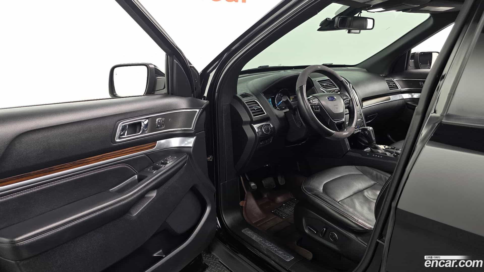 Explorer Ford 2018.7-OPTION-015