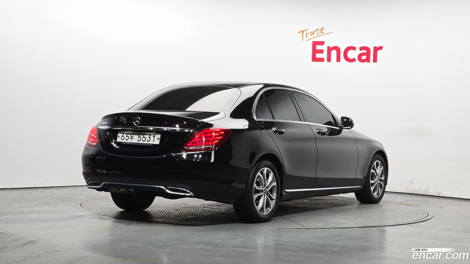 C-Class Mercedes-Benz 2017.6-OUTER-002