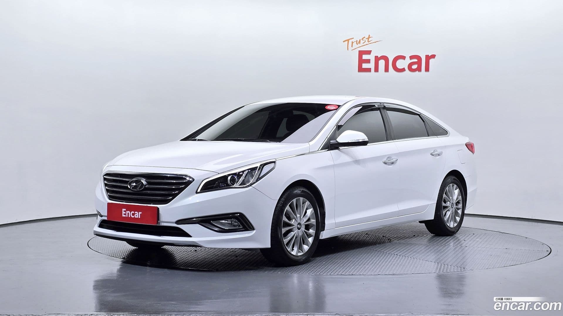 Main__Slider__Photo:Sonata Hyundai 2015.5-0