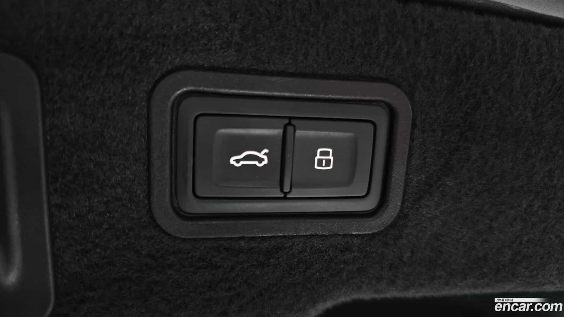 A8 Audi 2021.2-OPTION-024