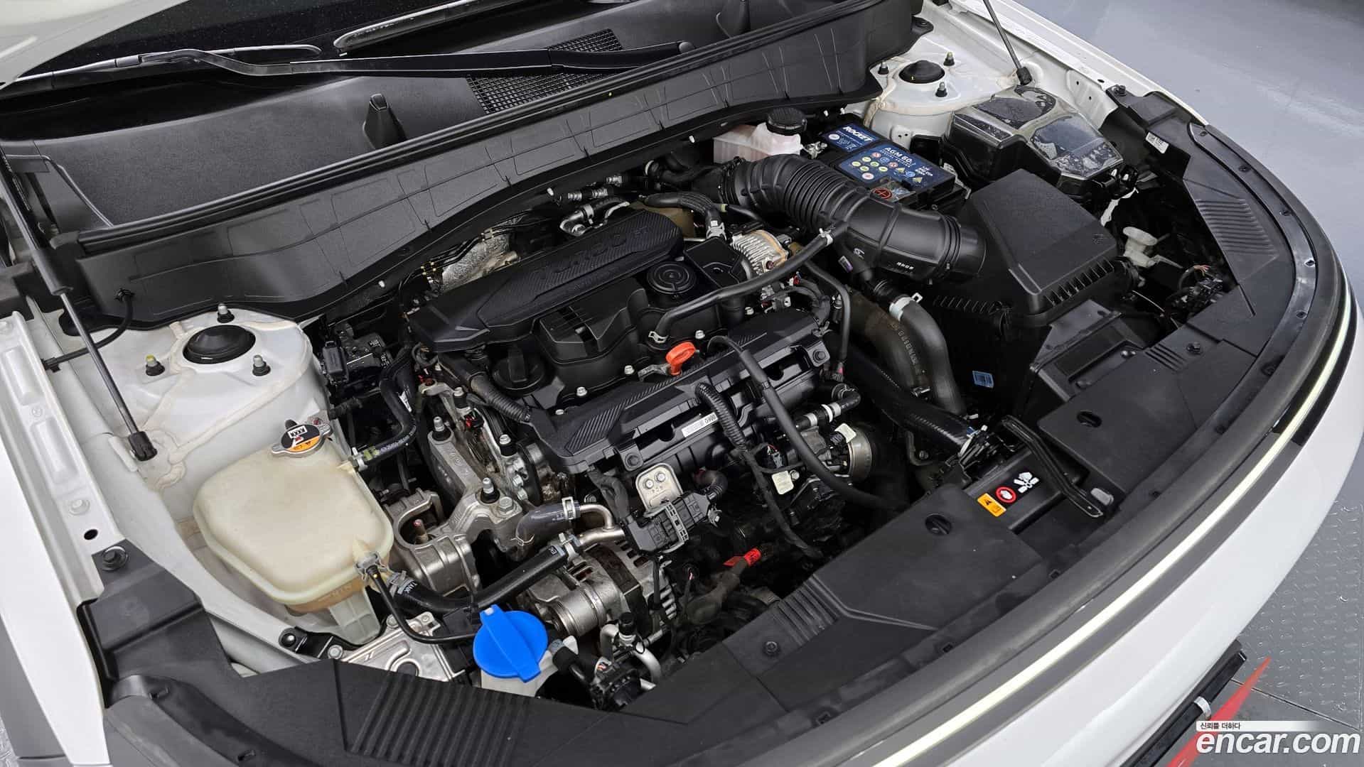 Kona Hyundai 2023.3-INNER-006